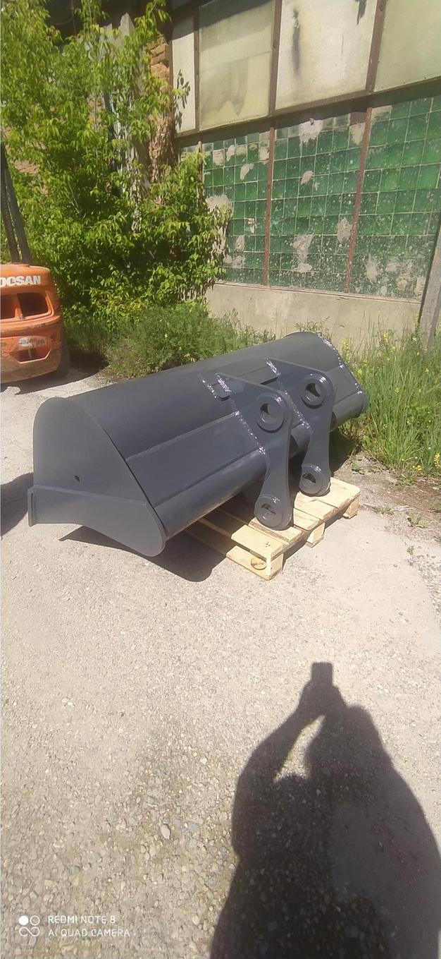 Планировочный ковш для экскаватора Komatsu PC 210